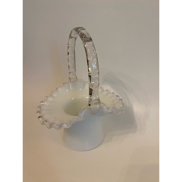 Fenton Silver Crest Ruffled Basket - Picture 7 of 11